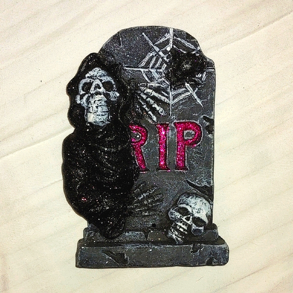 Glittery Grim Reaper RIP Halloween Tombstone Decor 4x6